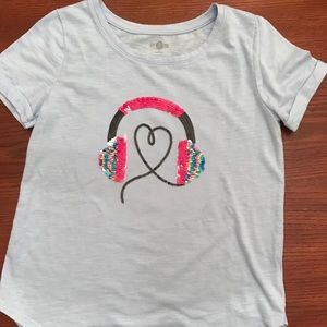 Cute flip sequin shirt